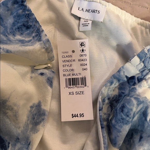 LA Hearts Strapless Dress - Blue Floral on White - Picture 6 of 6